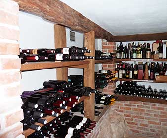 Communauté touristique d'Okrug-Enologie, vin fin de Dalmatie.... 
